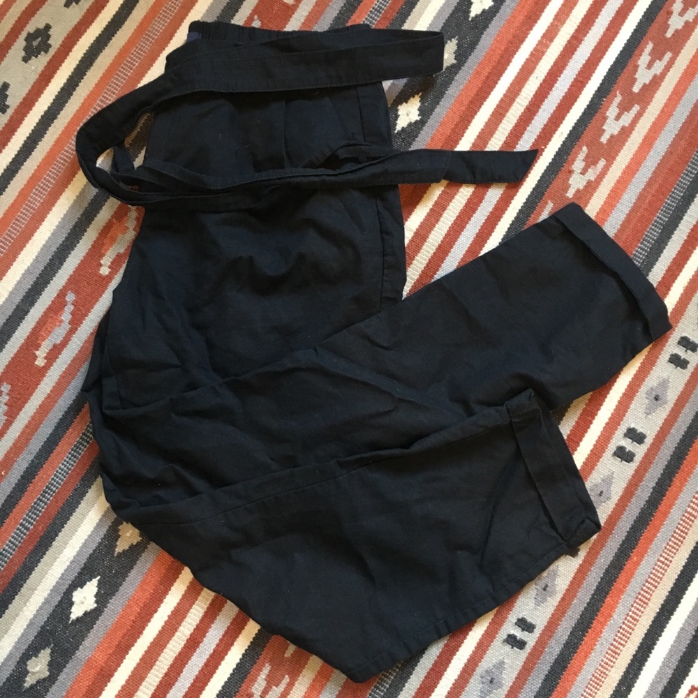 Gap black linen pants with belt small